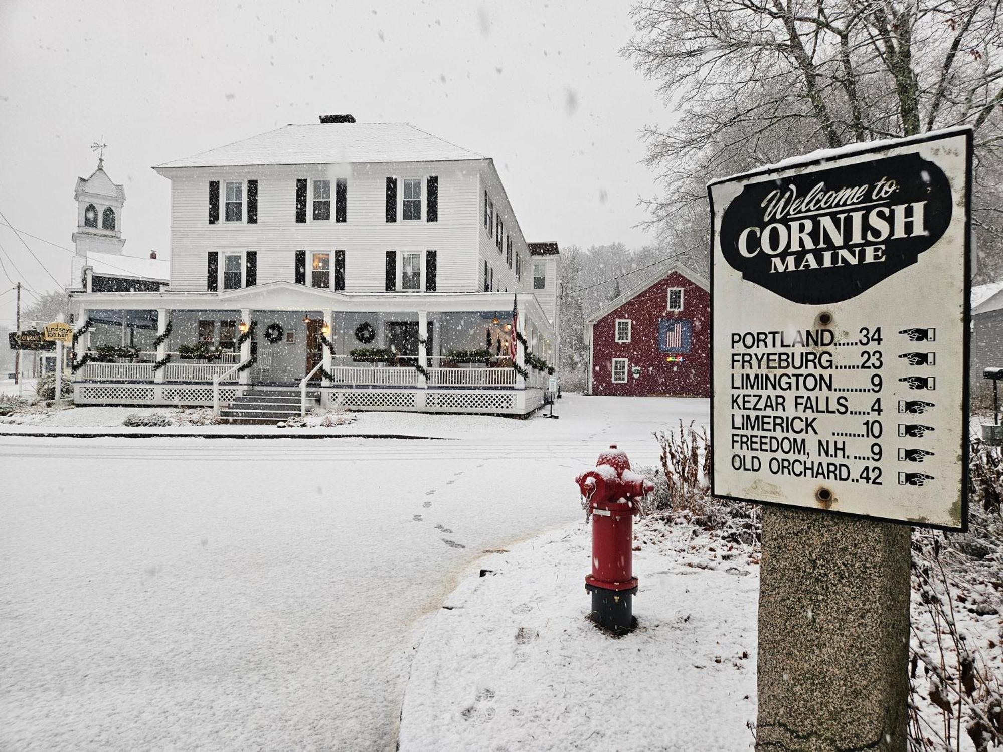 The Cornish Inn Exteriör bild